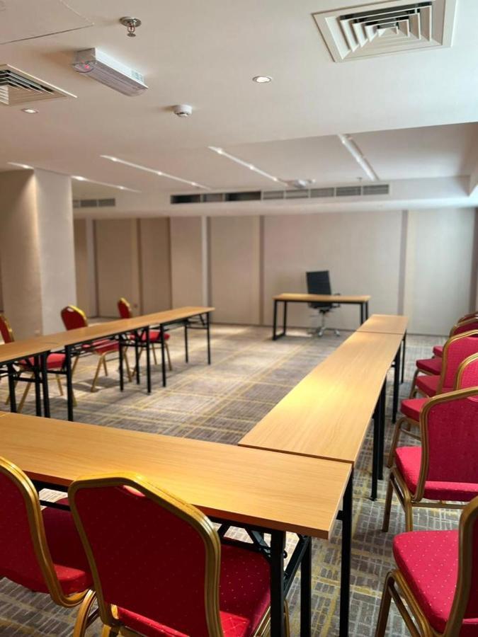 The Airport Hotel 3*