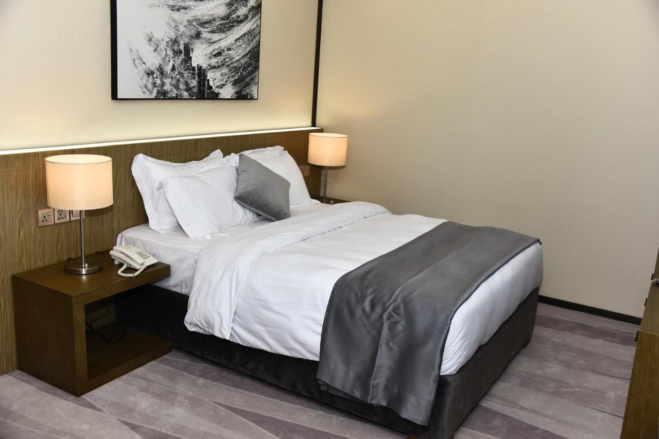 Hotel The Airport 3*